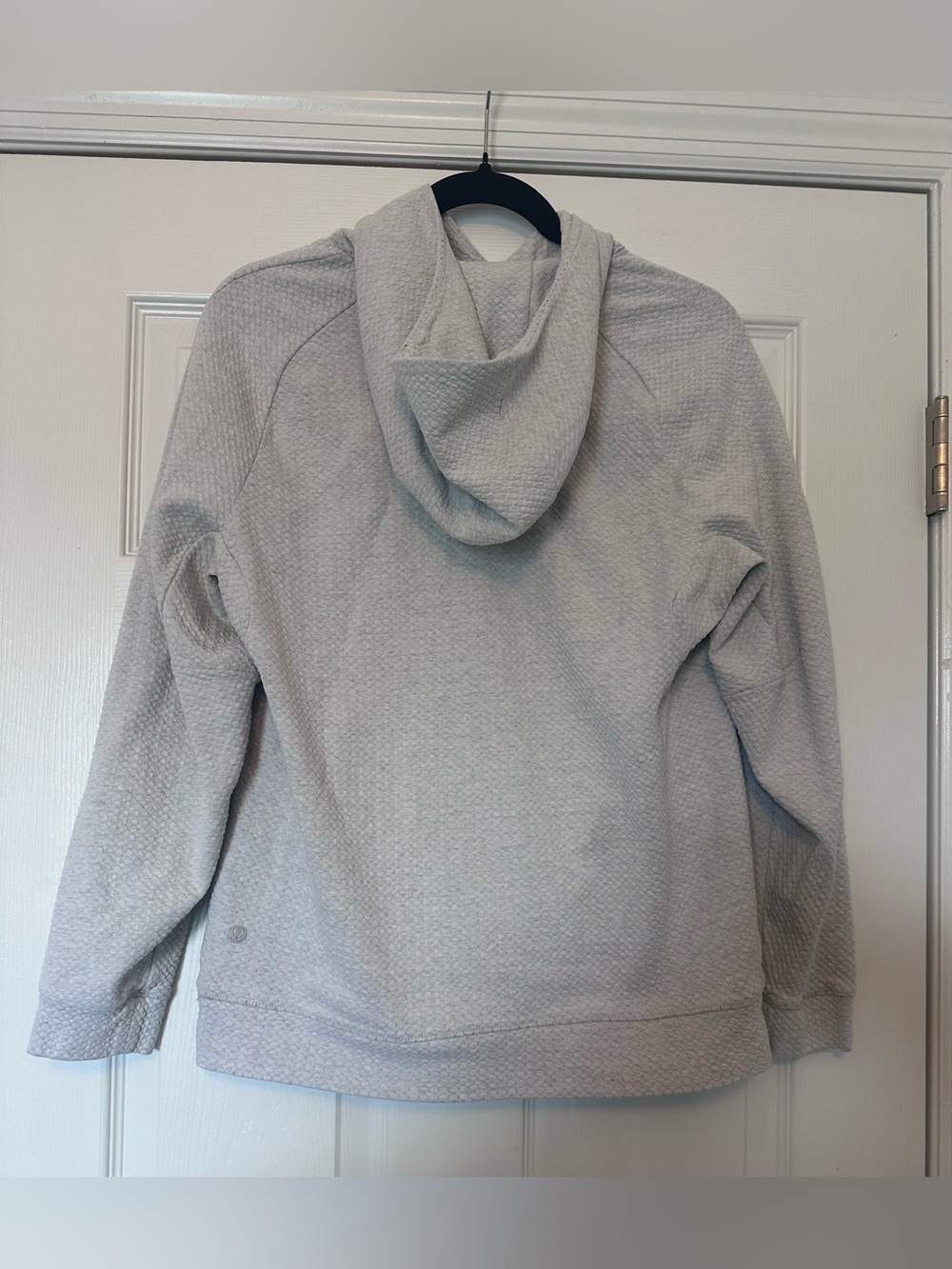 Lululemon Ease the Day Light Gray Hooded Sweatshirt Men's - Size XS